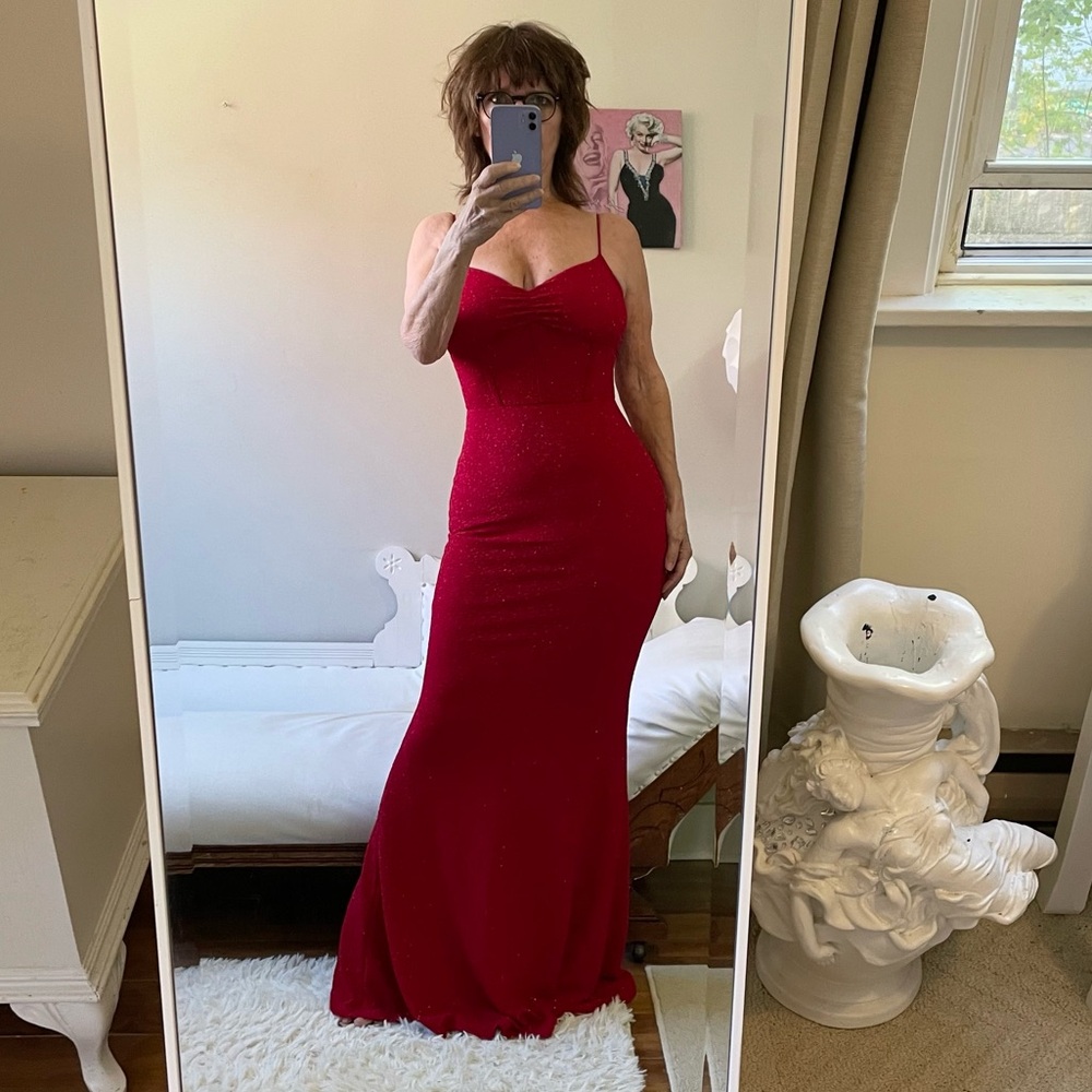 VINTAGE RED GLITTER SLIP DRESS GOWN PADDED BUST STRAPS LINED STRETCH FORM FIT